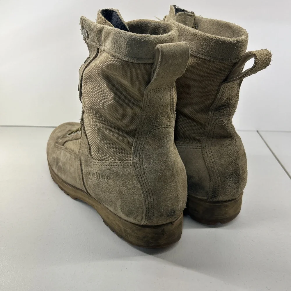 Wellco 330 Cold Weather Combat Boots Men's Size 13 Desert/Tan Waterproof Vibram